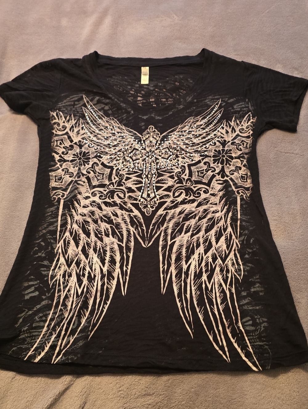 Black Women's Graphic V-Neck Tee with Angel Wing Design